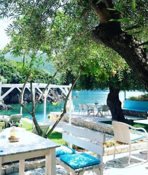 Aiora Suites Sívota 외부 사진